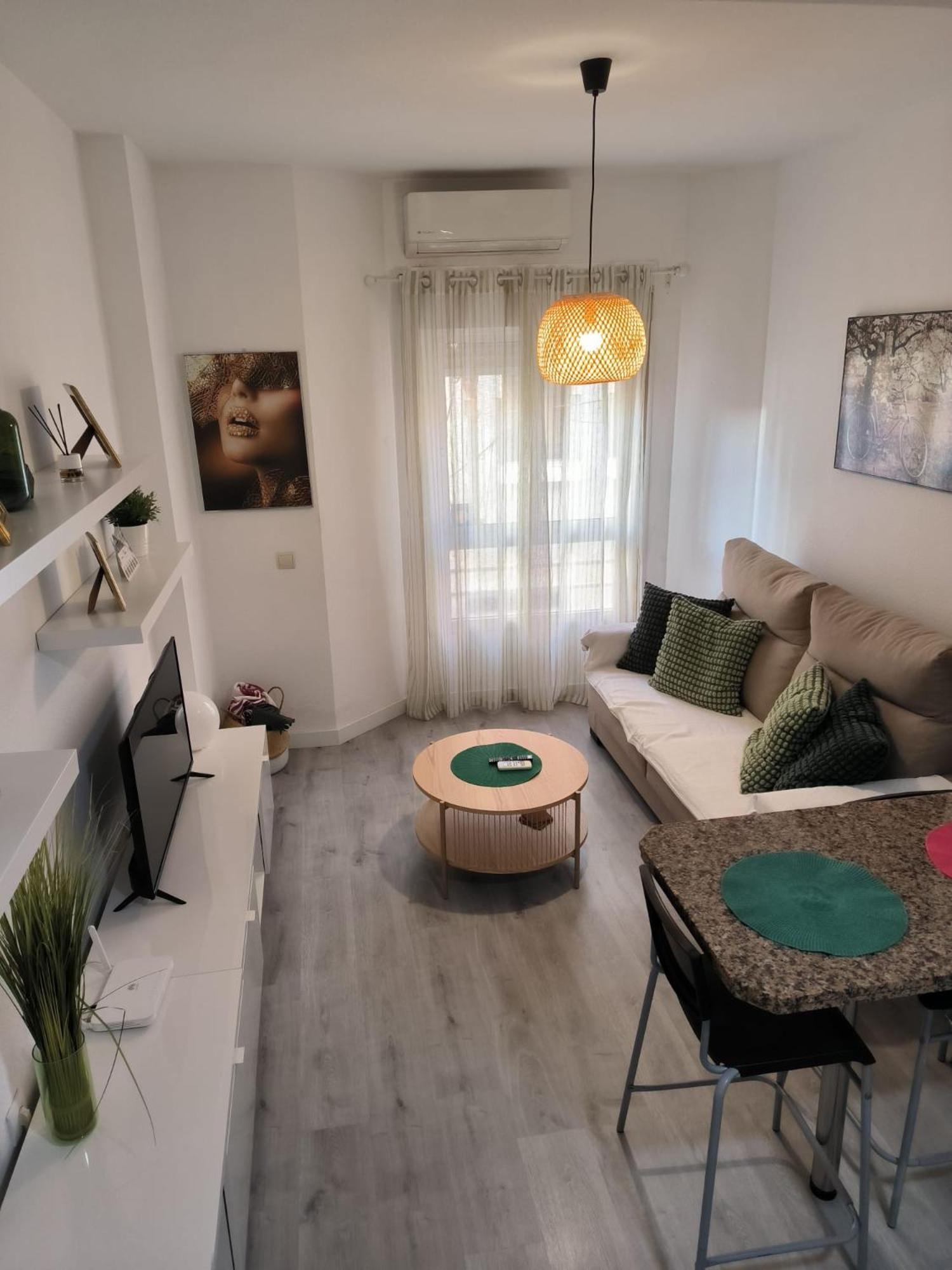 Acogedor Apartamento Cerca Del Centro Historico De 말라가 외부 사진